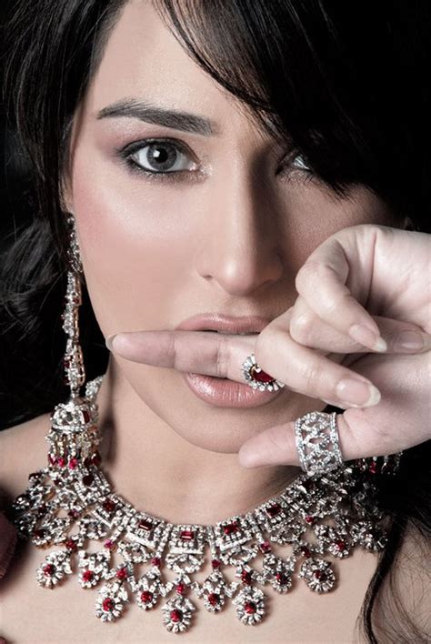 Reema Khan Best Photo Shoot Ever Hanif Jewellers