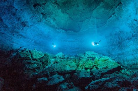 Underwater Discovery In Submerged Mexican Cave Provides Glimpse Of