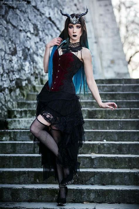 Pin By Linda Gaddy On Gothic Wicca Steampunk And Amazing Goth Model Fashion Model