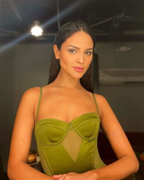 Eiza Gonzalez Is Simply Breathtaking In An Burberry Dress At Jimmy