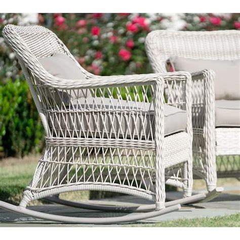 White Wicker Outdoor Furniture Chairs Patio Furniture