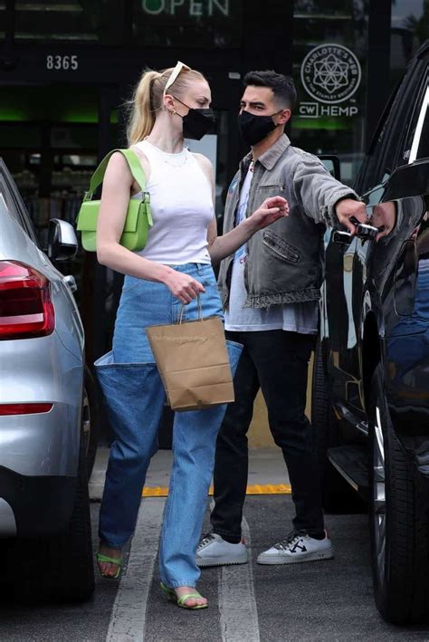 Sophie Turner Going Braless In A Tank Top In West Hollywood