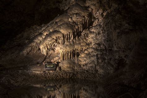 Mirror Lake Big Room Carlsbad Cavern Nps Daniel Leifhe Flickr
