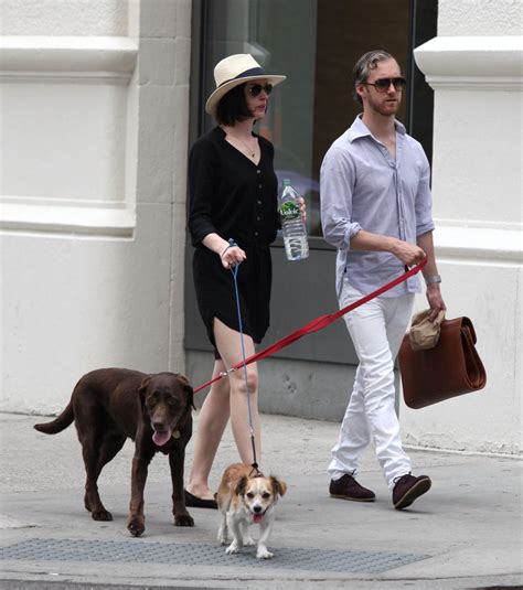 Anne Hathaway Walks Her Dog Out In New York 05172015 Hawtcelebs