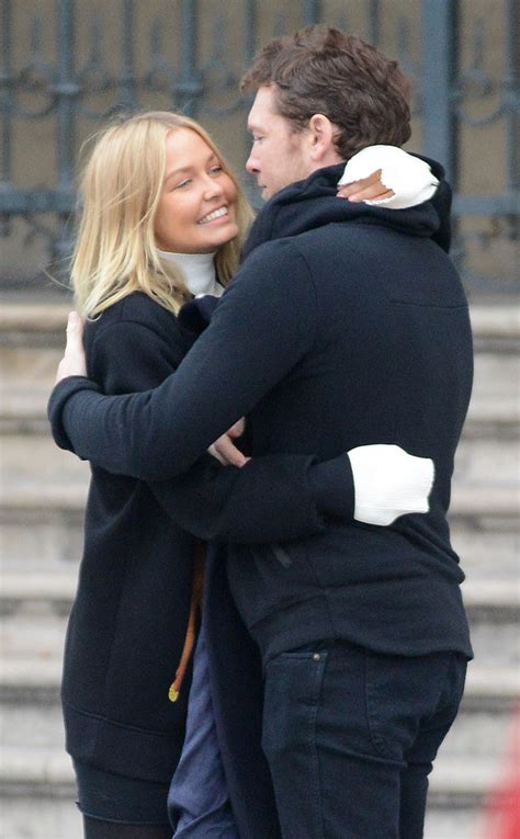 Pda Alert Sam Worthington And Lara Bingle Hug In Paris E News