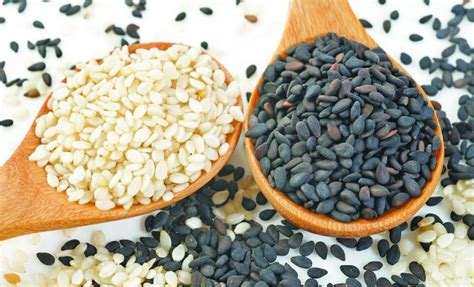 तिल खाने के फायदे व तेल का लाभ Sesame Seeds Benefits In Hindi