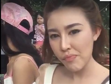 Viral Video Narcissistic Girls Slammed By Netizens After Video Clip Of