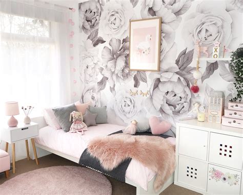 Where To Buy Floral Wallpaper And Decals For Girls Nursery Or Bedroom