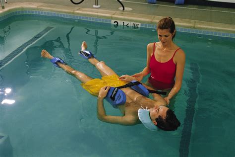 Recreational Therapist What Is It And How To Become One Ziprecruiter