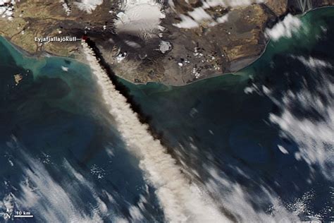 Latest Satellite Images Of Eyjafjallajokull The Volcano