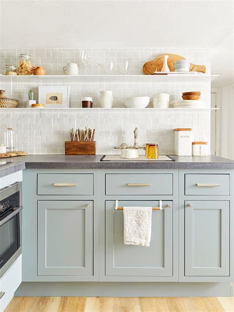 5 Kitchen Cabinet Colors Youll See Everywhere In 2020 Best Kitchen