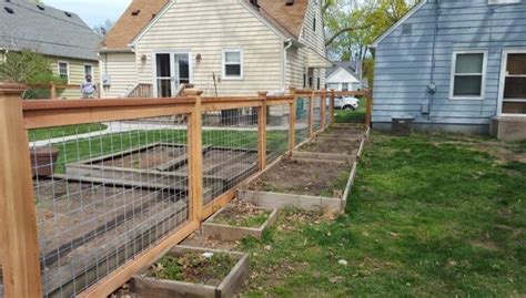 Looking for info and resources on constructing a hog wire fence (e.g. 17 Awesome Hog Wire Fence Design Ideas For Your Backyard