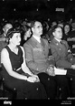 Rudolf Hess mit Baldur von Schirach und mit seiner Frau Henriette in ...