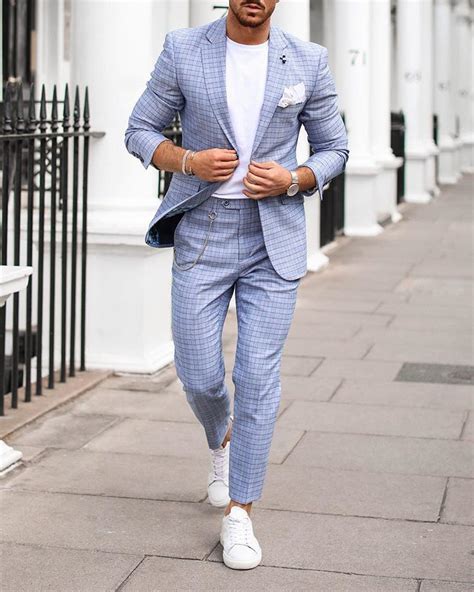 How To Wear White Sneakers With Suit Uvmensfashion Suits And Sneakers
