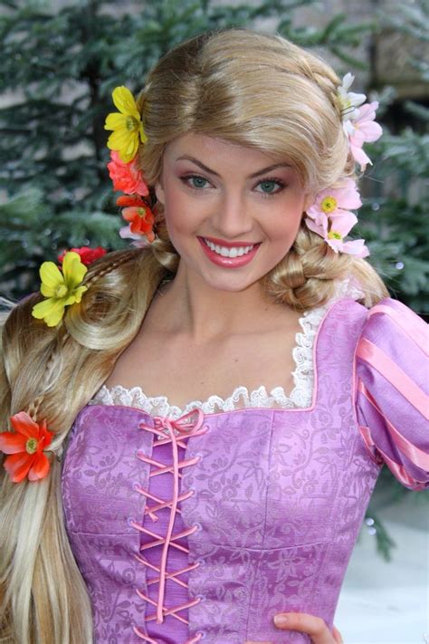 Мэнди мур, закари ливай, донна мерфи и др. 17 Best images about Rapunzel Costume on Pinterest ...