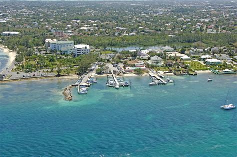 Nassau Yacht Club In Nassau Bahamas Marina Reviews Phone Number