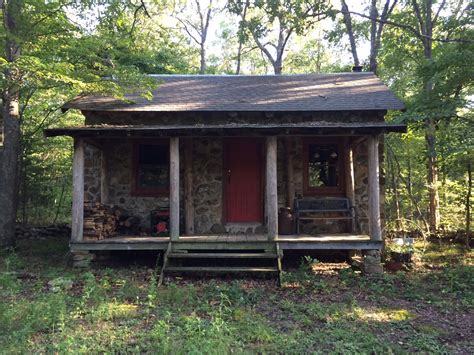 Northern Ozarks Hunting With Rustic Cabin Hunting Leases