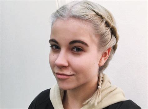 View latest posts and stories by @tamtambeauty tara | beauty | inspo in instagram. Dutch Braids flechten: So easy kannst du die Zöpfe selber ...
