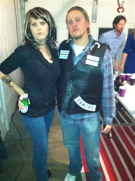 Sons Of Anarchy Jax And Gemma Halloween Costumes Creative Costumes