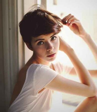 Sexy Girls With Short Hair Telegraph