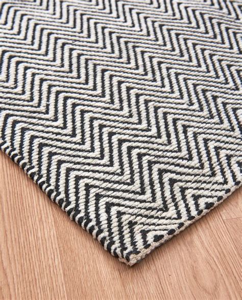 Ives Modern Rug Black And White Rugs Buy Black And White Rugs Online From