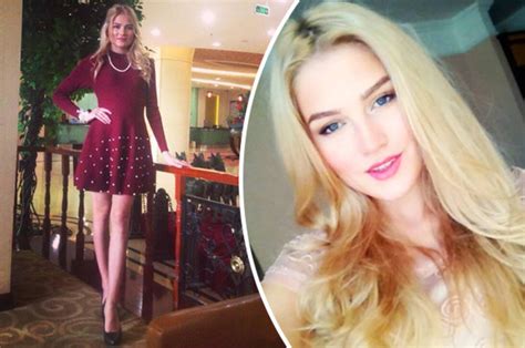 Stunning Selfies Breathtaking Blonde Named World S Most Photogenic Girl Daily Star