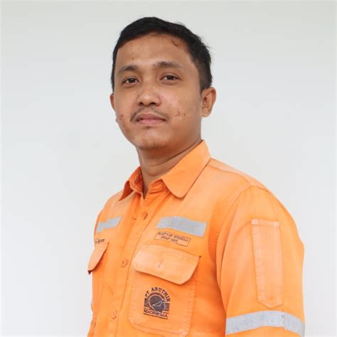 Raja Taufan Andrew Syah Reza Mine Plan Supervisor Pt Arutmin