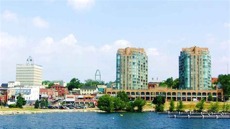Cost Of Living In Barrie Canada 2 584 61 Mo