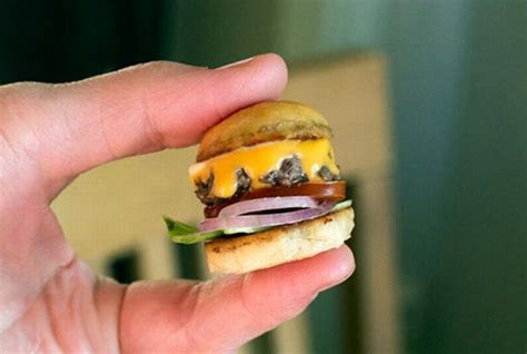 Bite Sized Tiny Burgers 4 Pics