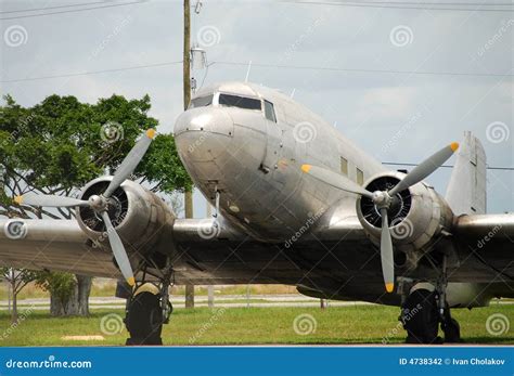 Parked Vintage Airliner Stock Photo Image Of Frontal 4738342