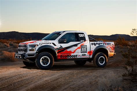 Ford F 150 Raptor 2017 Lista Para La Baja 1000 Motor Trend En Español