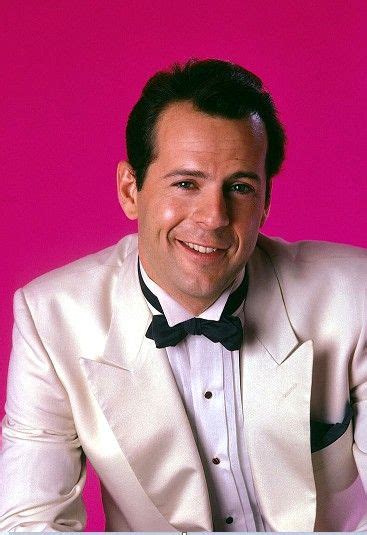 Actor Bruce Willis 1980s Bruce Willis Movie Stars Hollywood Men