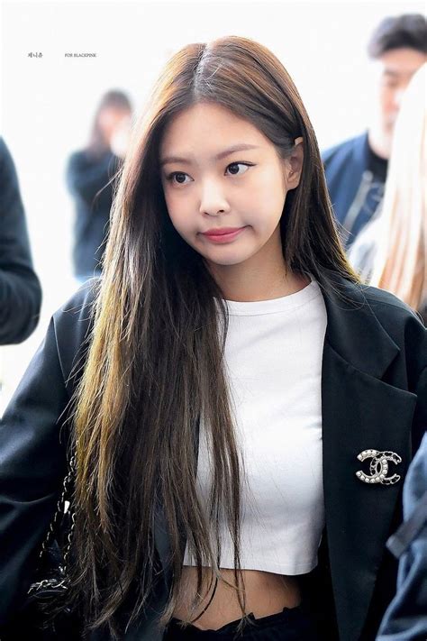 Blackpinkofficial Blackpink Fashion Blackpink Jennie Jennie Kim Blackpink