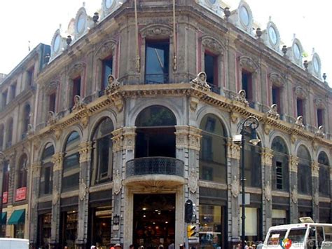 Edificio De Arquitectura Ecléctica Ciudad De México Distrito Federal