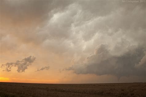 Sunset Tornado In Kansas A Tornado In The Rozel Kansas Se Flickr