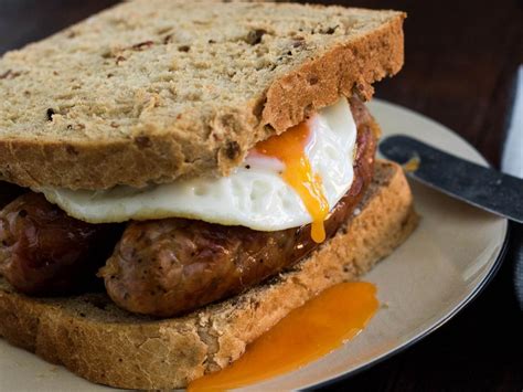 Sausage And Egg Breakfast Sandwich Recipe And Nutrition Eat This Much