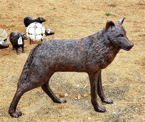 Wolf Standing Metal Garden Statue Yard Art