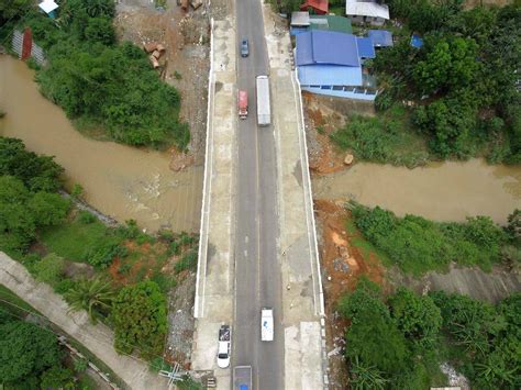 DPWH Completes 2 Road Projects In Pangasinan