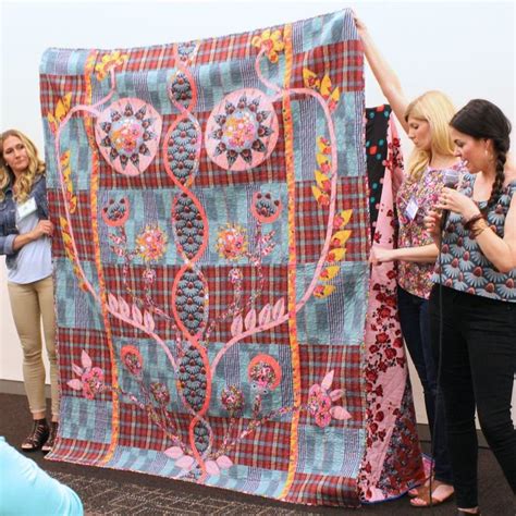 Quilt Market Day 1 And 34 — The Inquiring Quilter Anna Maria Horner