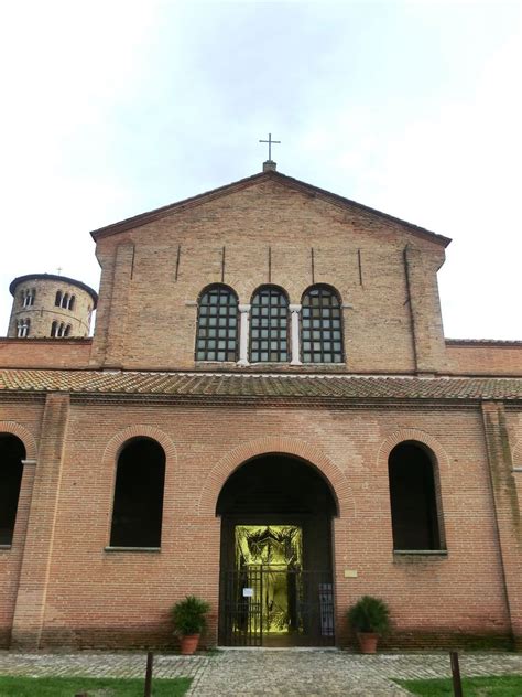 Basilica Of Santapollinare In Classe Ravenna 549 Structurae