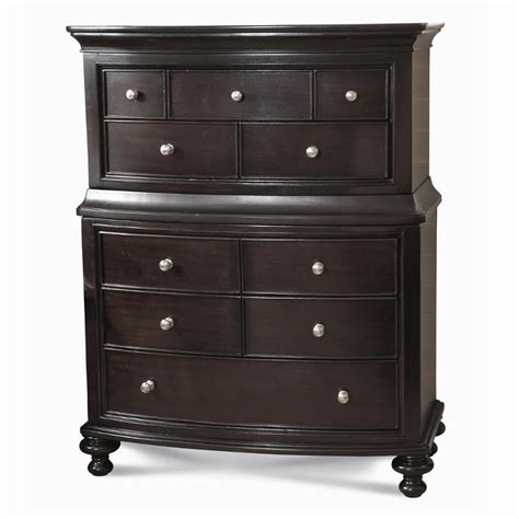 Simple and sophisticated, this kingston bedroom. 9073-641 Schnadig Furniture Kingston Bedroom Drawer Chest
