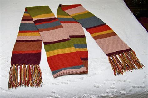 Ravelry Doctor Who S12 Crocheted Scarf Pattern By Sandra Petit