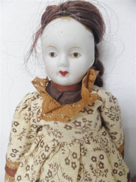 Antique Dolly Madison Style Head Porcelain Bisque Vintage Doll Cloth