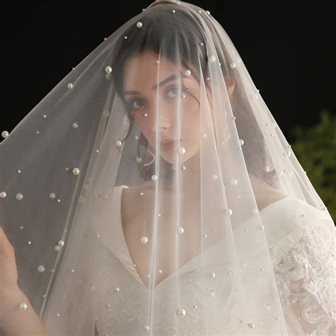Scattered Pearls Wedding Veil Lace Edge Wedding Veil Bridal Etsy