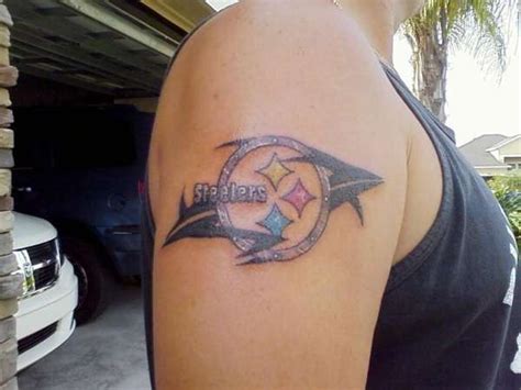 Fans of the pittsburgh steelers wear their team pride in a variety of ways. Steelers tattoo