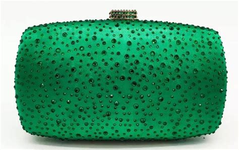 Sparkle Me Green In 2020 Crystal Evening Bag Evening Handbag