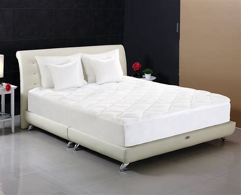 Because cotton breathes so well, it doesn't radiate back heat like synthetic pads do. Cal King Quilted Mattress Pad Fitted Mattress Topper ...