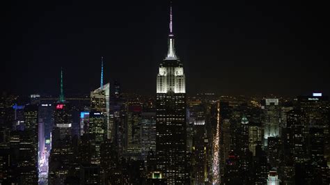 4k Stock Video Aerial View Of The Empire State Building And Midtown