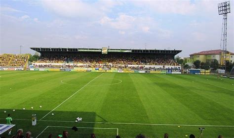 Díjszámítás és biztosításkötés pár perc alatt. Döntetlen a dunaszerdahelyi DAC-Slovan mérkőzés, 1:1 | Bumm.sk