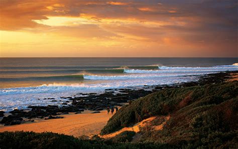 One of the hottest action sports to hit the east coast, learn how location this activity takes place at marina martinique just 10min outside of jeffreys bay, just a short walk from the parking area you will find the dunes. Activities - Diaz15 Jeffreys Bay South Africa